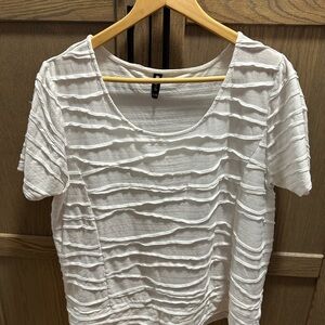 Onyx White Textured Short Sleeve Top